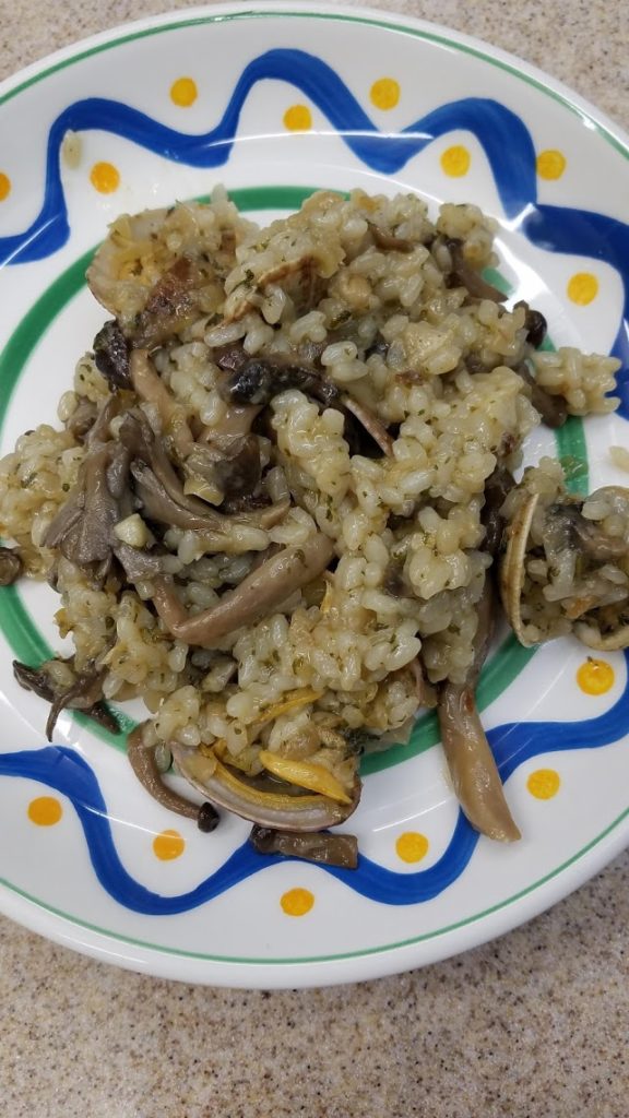 あさりときのこの米料理